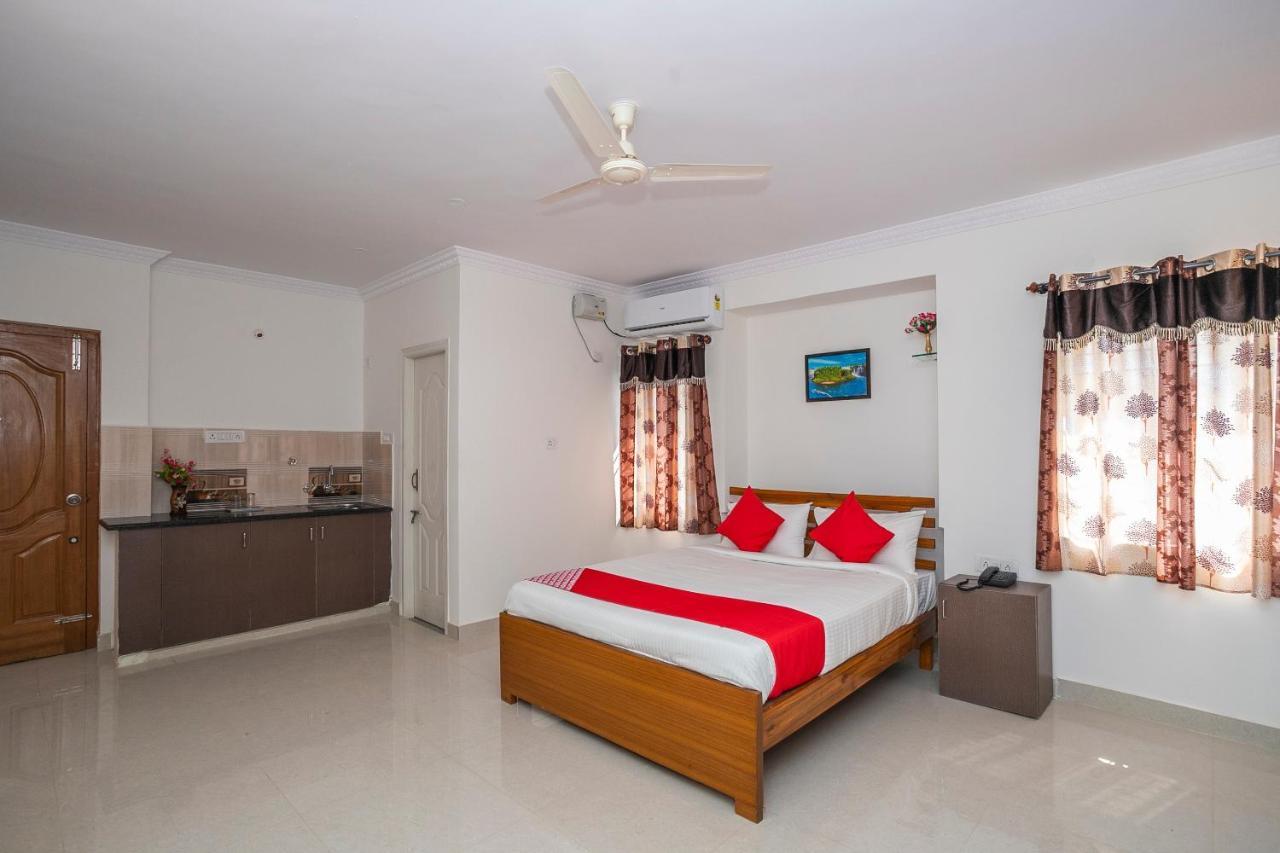 Oyo 27839 Manyata Residency Hotel Bangalore Buitenkant foto