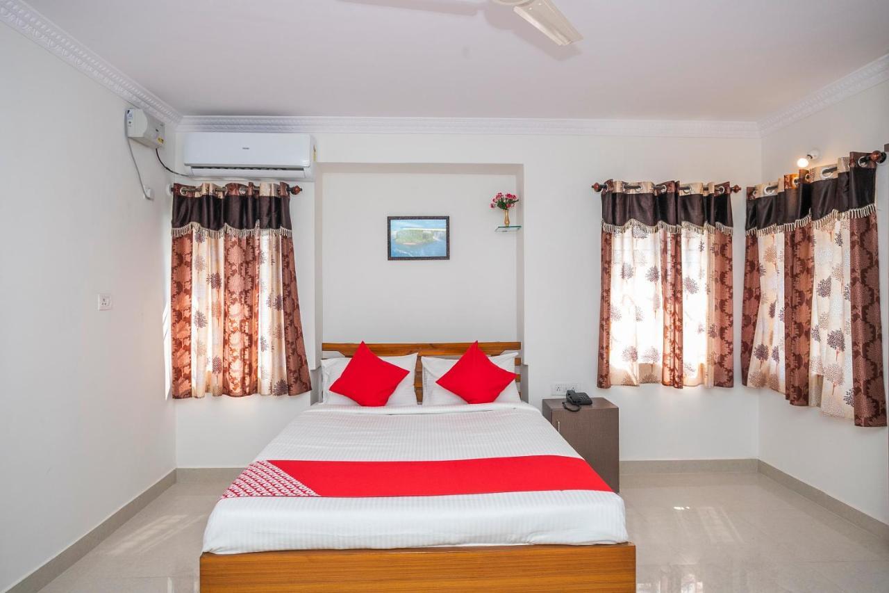 Oyo 27839 Manyata Residency Hotel Bangalore Buitenkant foto