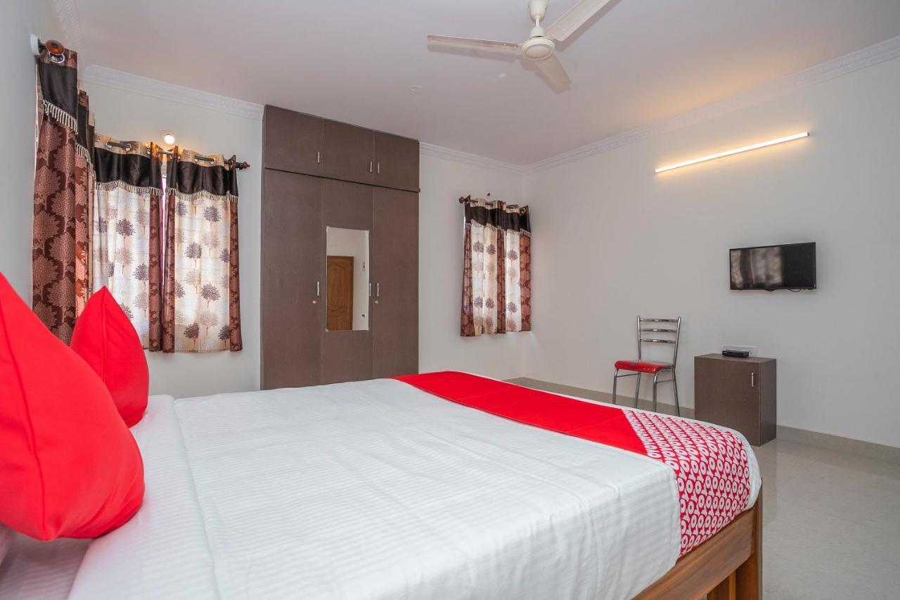 Oyo 27839 Manyata Residency Hotel Bangalore Buitenkant foto