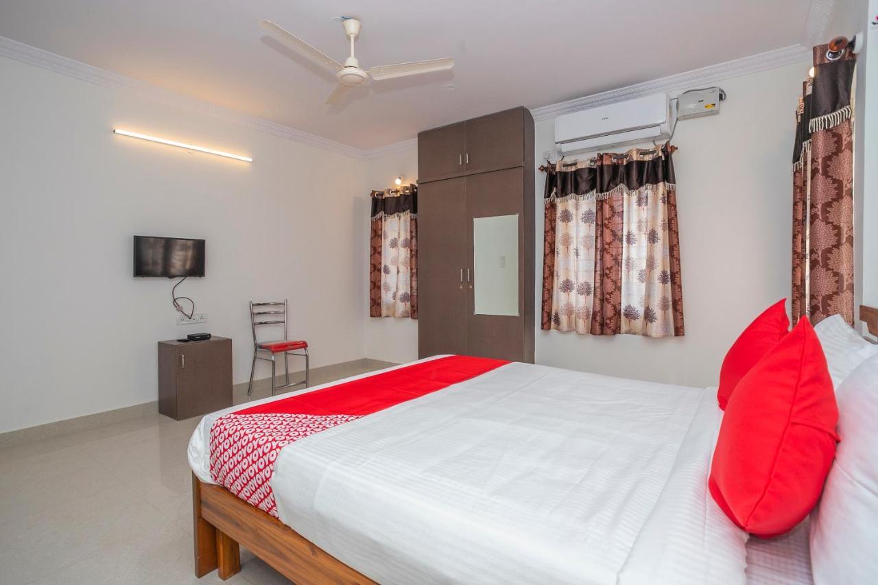 Oyo 27839 Manyata Residency Hotel Bangalore Buitenkant foto