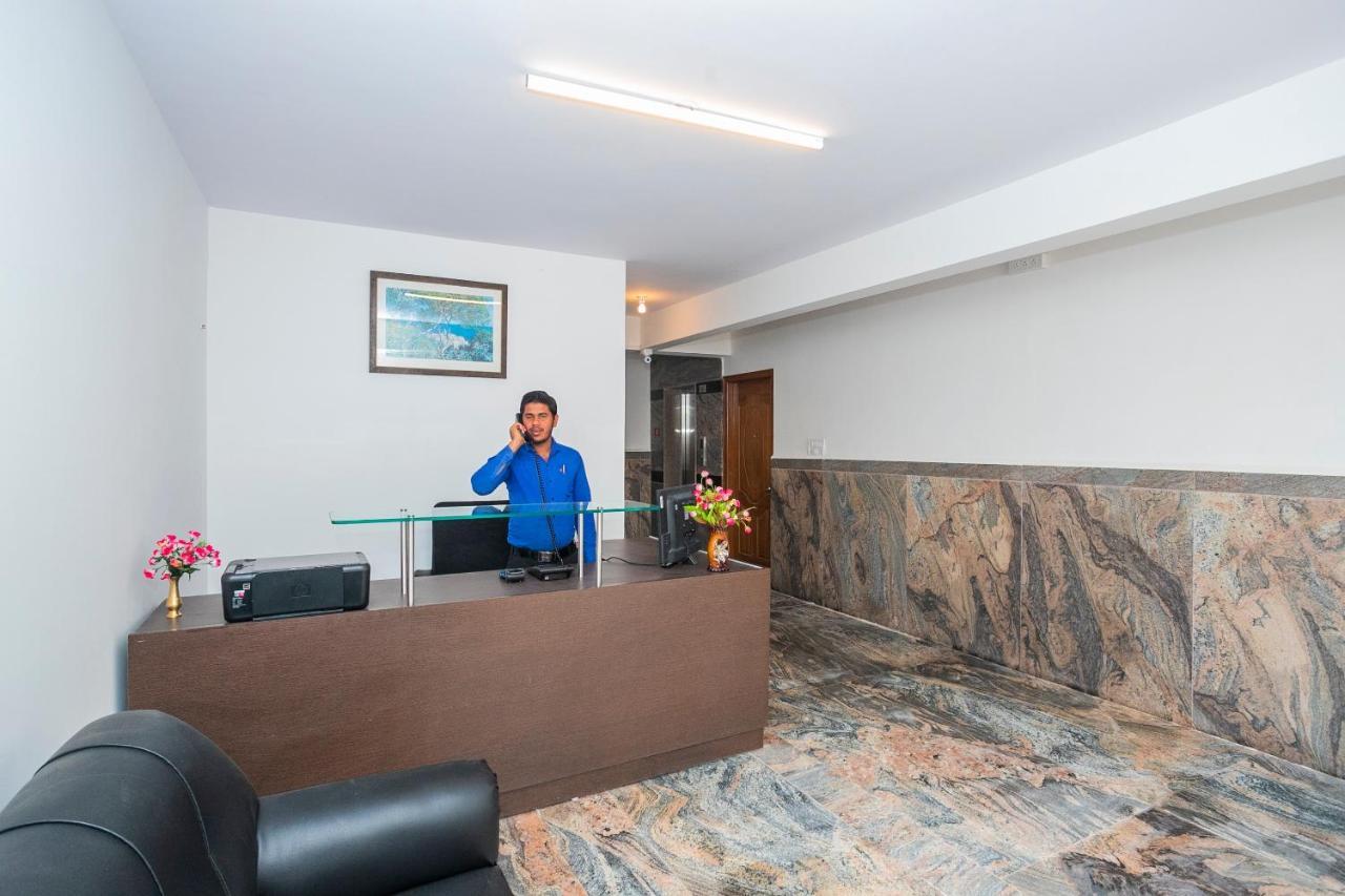 Oyo 27839 Manyata Residency Hotel Bangalore Buitenkant foto