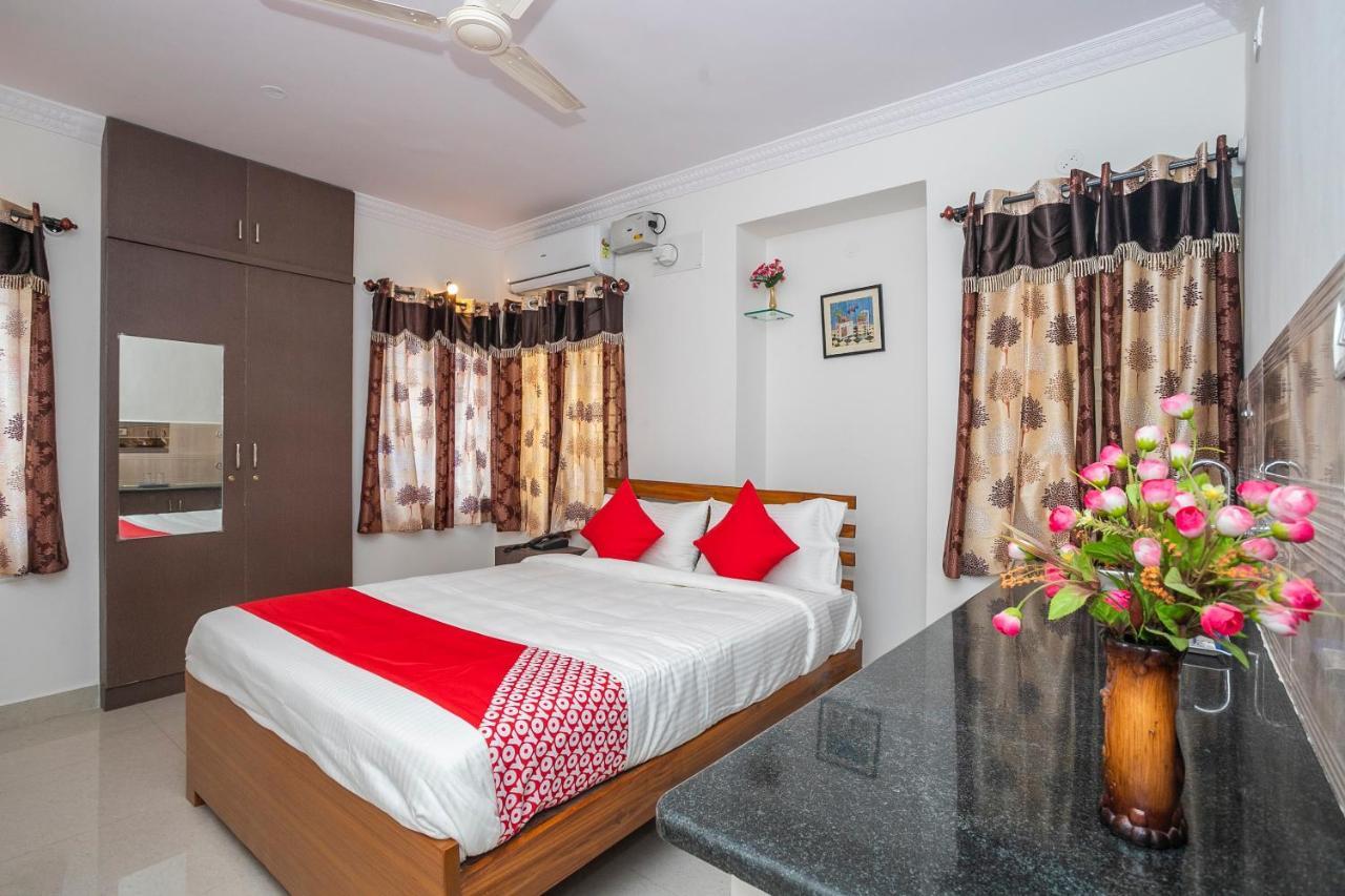 Oyo 27839 Manyata Residency Hotel Bangalore Buitenkant foto